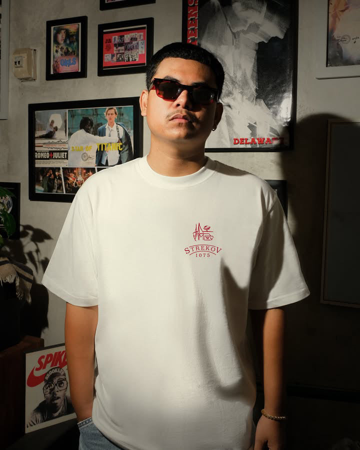 Strekov 1075 t-shirt (large)